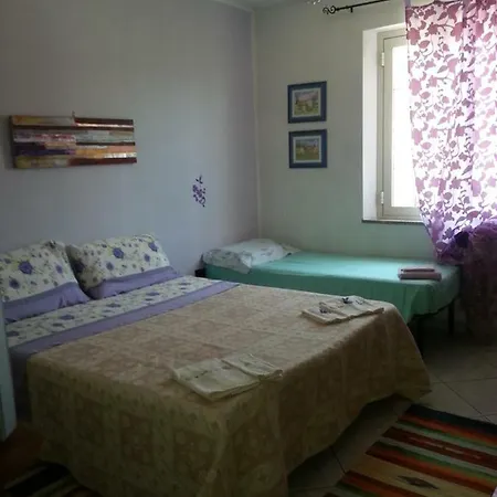 Micri Bed & Breakfast *